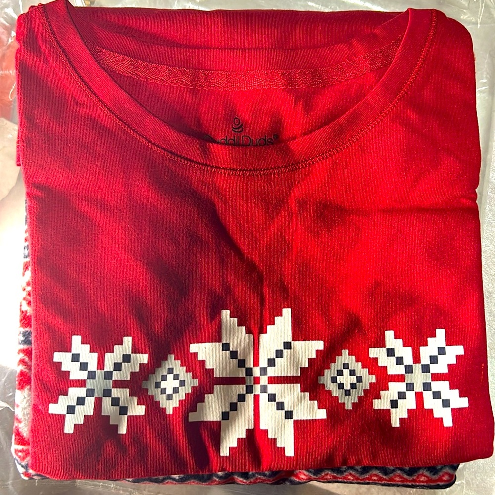 New Cuddl Duds Women Pajamas.
